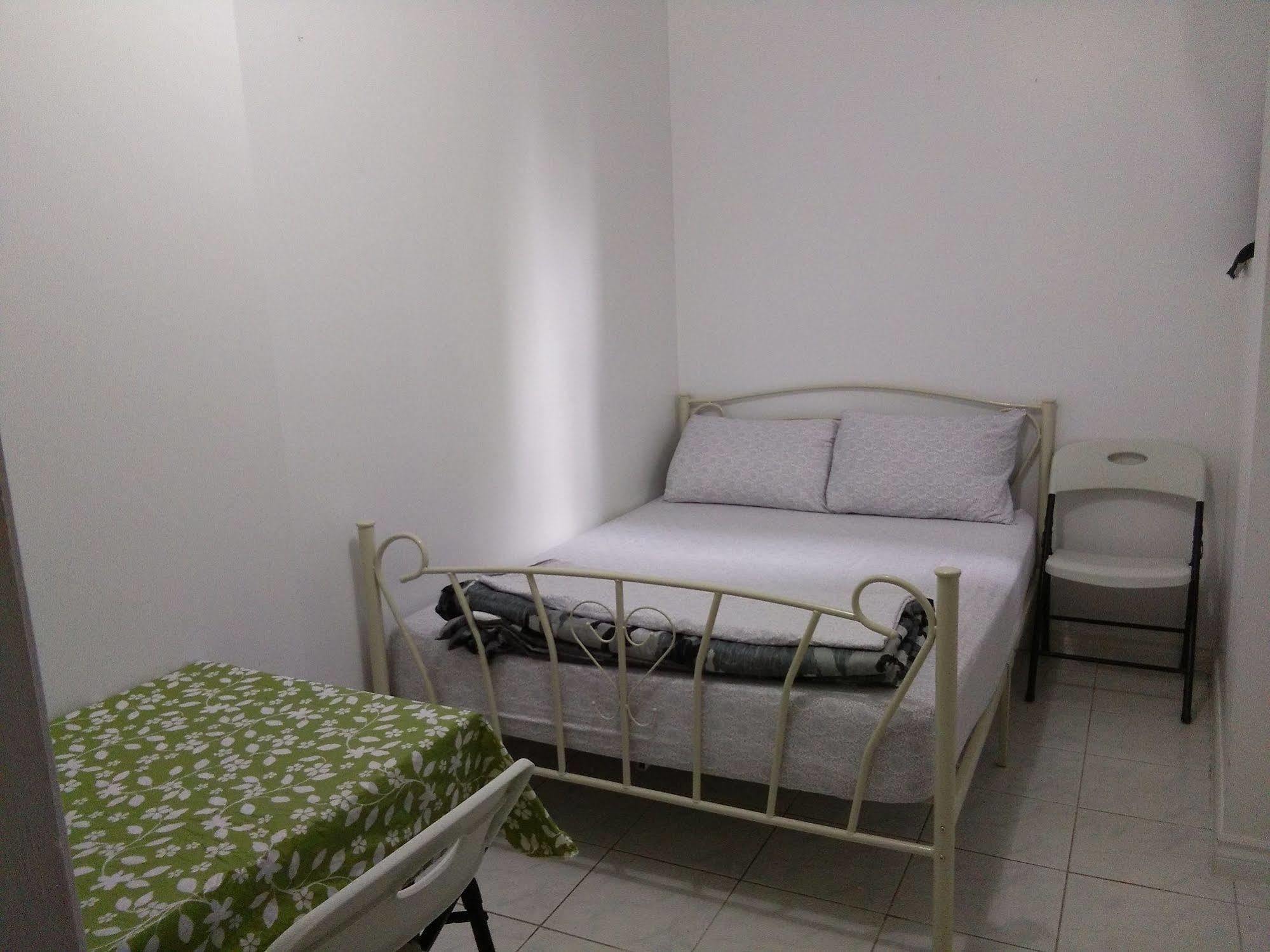 טורונטו Chinatown Travellers Home מראה חיצוני תמונה