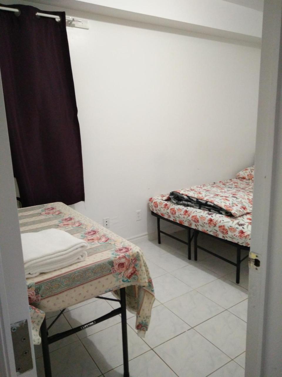 טורונטו Chinatown Travellers Home מראה חיצוני תמונה